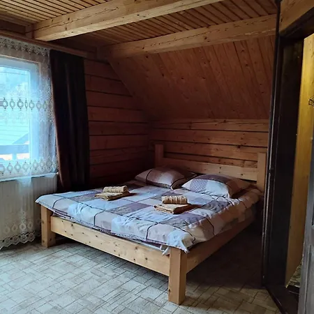 Садиба Гуцульський Двір Vorokhta Exterior photo